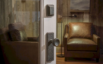 Rocky Mountain Hammered Entry Set 2 1/2″ x 8″